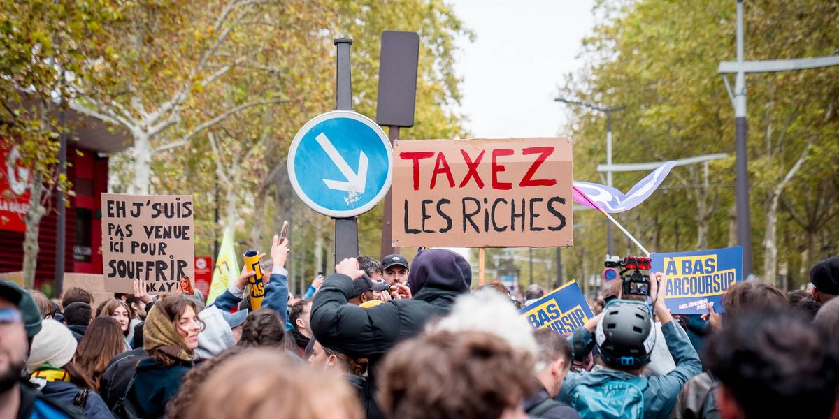 Thousands March Across Europe Against Inequality and 'for Young People’s Future'