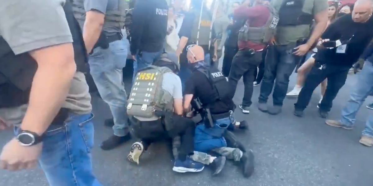 'It Must Stop': New Yorkers Protest After Violent ICE Raid on Canal Street Sparks Chaos | Common Dreams