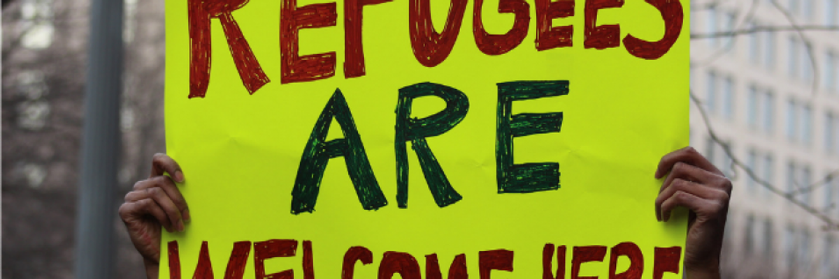 As Trump Threatens to Ship Undocumented Immigrants to Sanctuary Cities, Those Cities Say: We Will Welcome Them