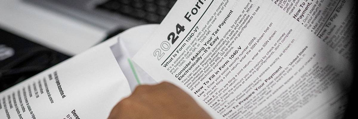 Immigrants Receive Assistance During Time Of Uncertainty And Fear