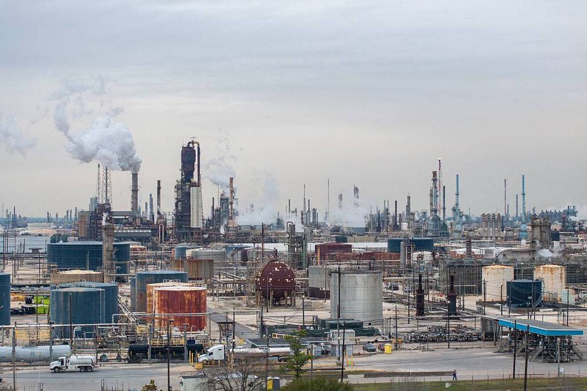 SCOTUS Hears Big Oil Bid to End Climate Suits