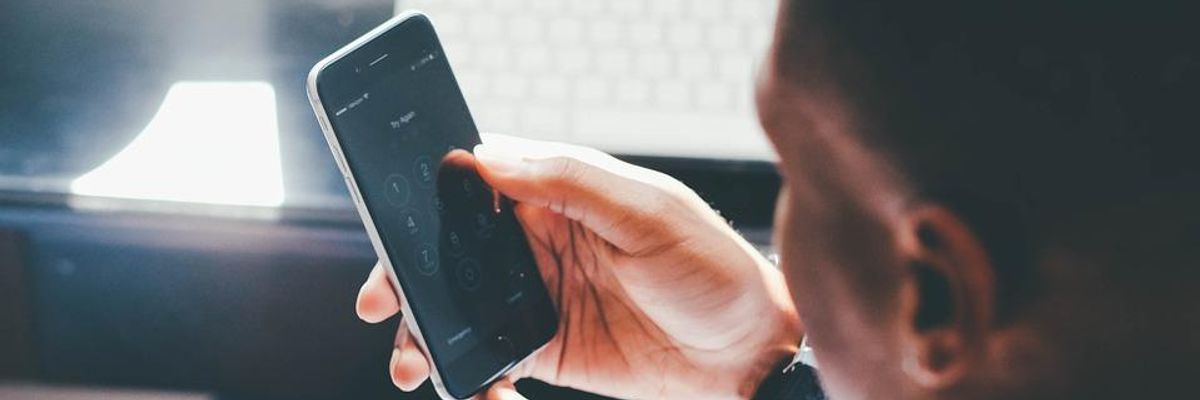 In Trump's America, Your Privacy Is for Sale