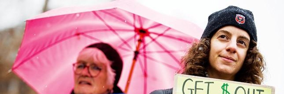 On Sixth Anniversary of Citizens United, Obama Still Has Chance to Act