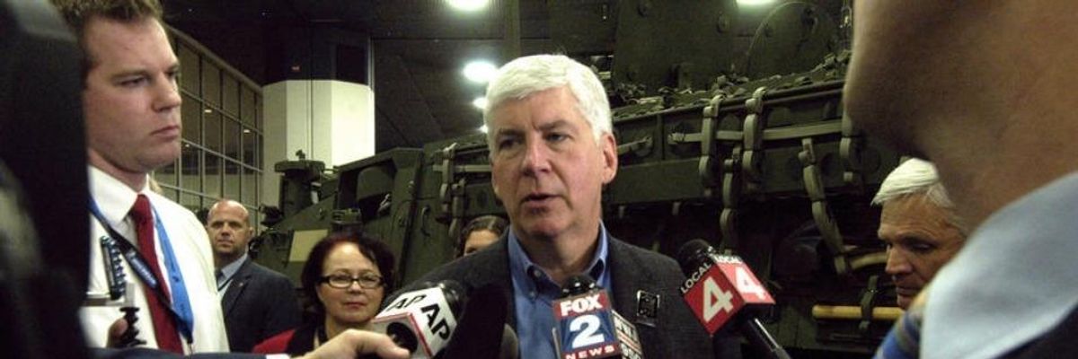 Facing Calls to Resign and a Pile of Lawsuits, Snyder to Address Flint Crisis