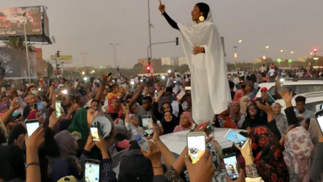 Autocrats and Uprisings in the Middle East and North Africa