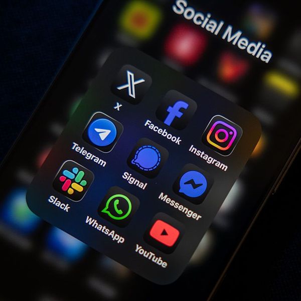 Trump Plan Would Force Tourists to Share Years of Social Media Posts Before Entering US