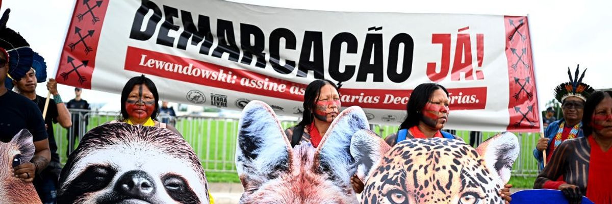 Indigenous Brazilians march for demarcation, in Brasília