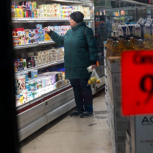 Inflation Continues To Rise As Consumers Spend During End Of Year Holiday Season