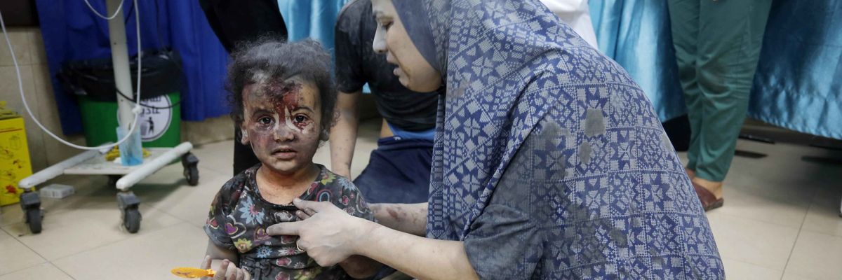 injured child in gaza hospital