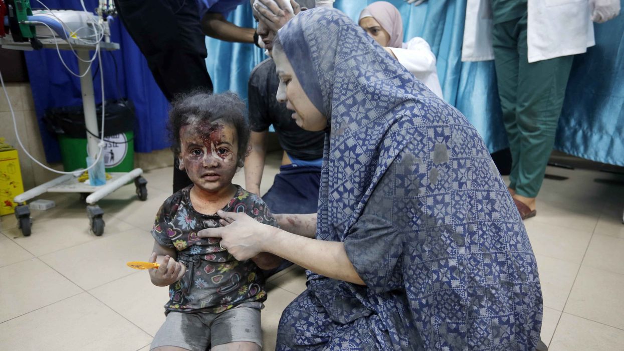 injured child in gaza hospital