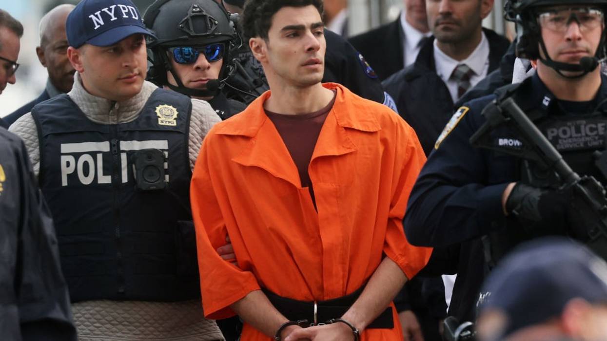 Insurance CEO Murder Suspect Luigi Mangione Is Extradicted To New York