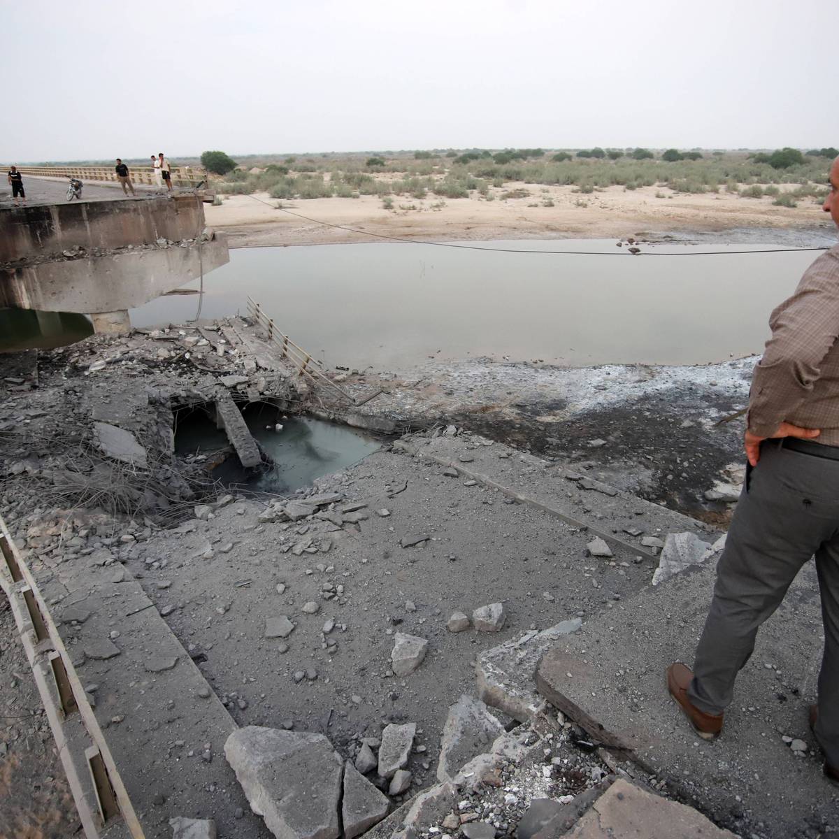 Iranian bridge destroyed by US attack