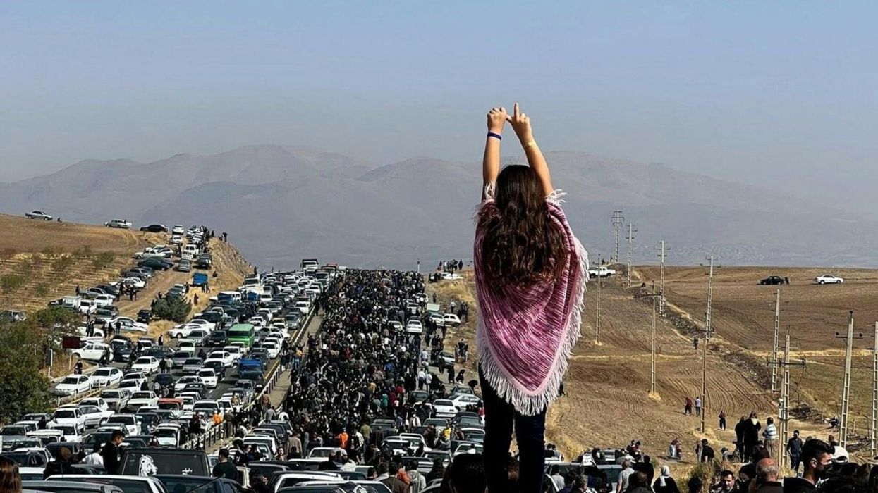 Iranian woman protester