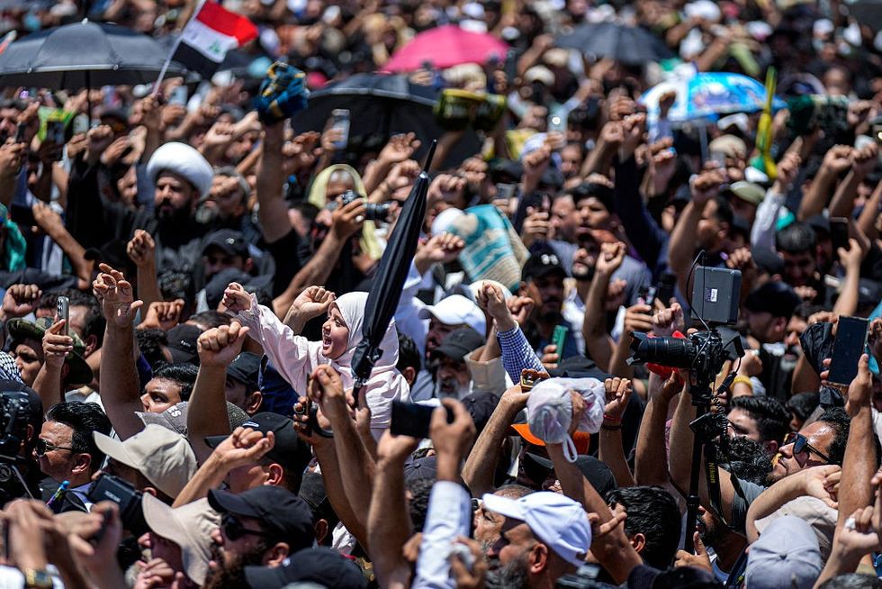 Iraqis protest Israeli war on Iran