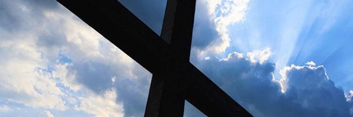 The Stupidest Op-Ed of 2019 Argues Trump Will Inspire a Religious Revival