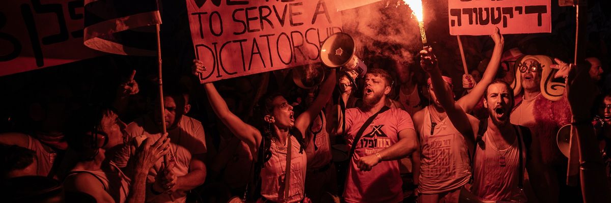 Israel protests against "judicial coup"