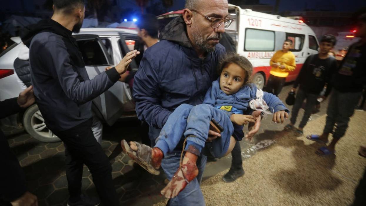 Israeli army attacks Deir Al Balah