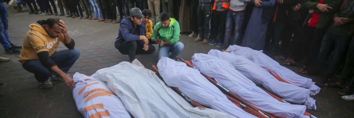 Israeli army attacks on the Gaza Strip continue