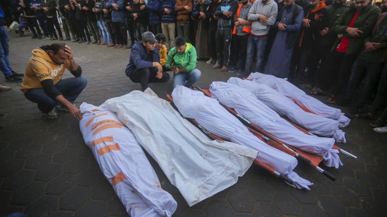 Israeli army attacks on the Gaza Strip continue