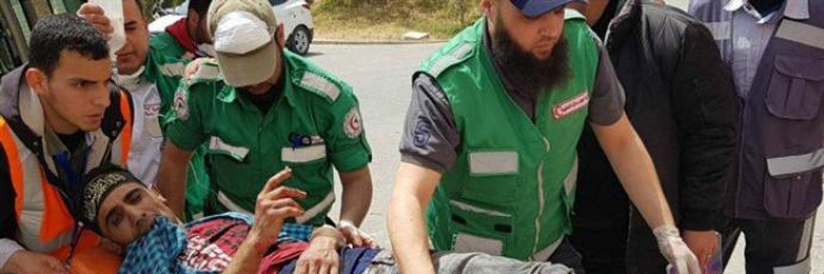 With 'Unlawful' Use of Force in Gaza, Israeli Forces Injure Hundreds of Palestinians as March of Great Return Continues