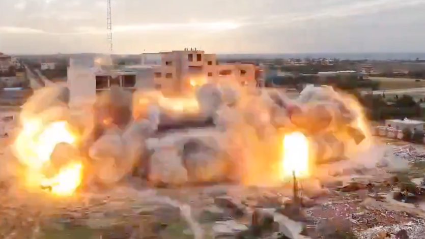Israeli military blows up Israa University in Gaza