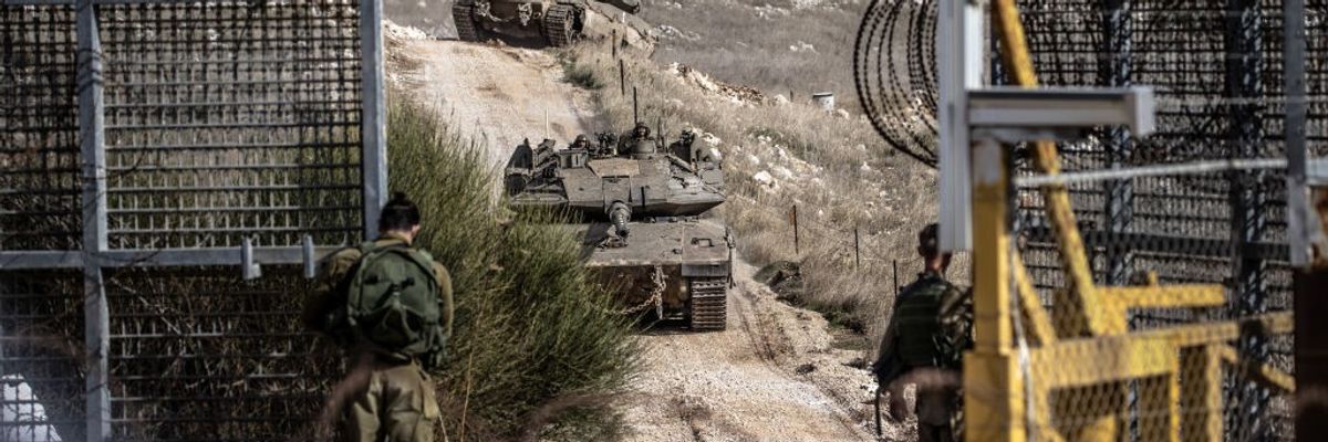 Israeli tanks invading Syria