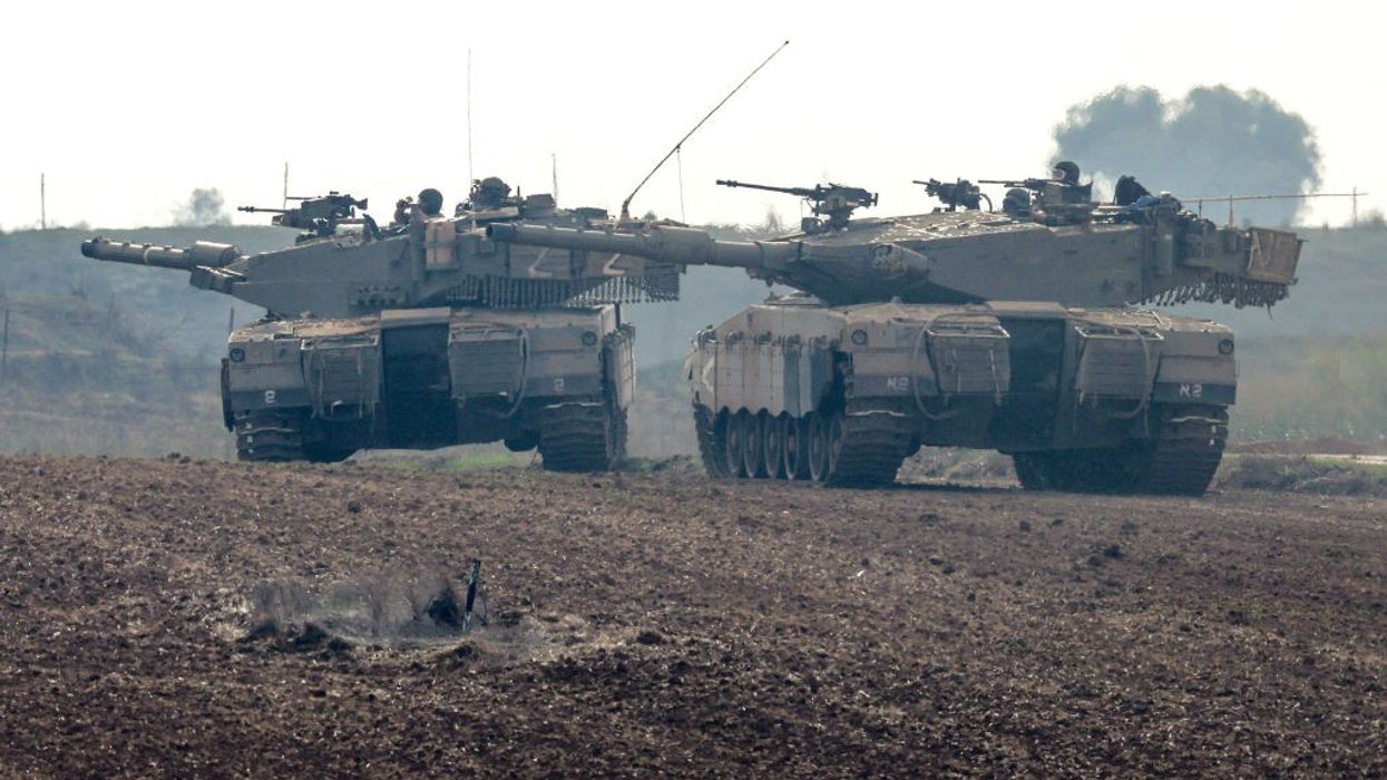 Israeli tanks near Gaza Strip