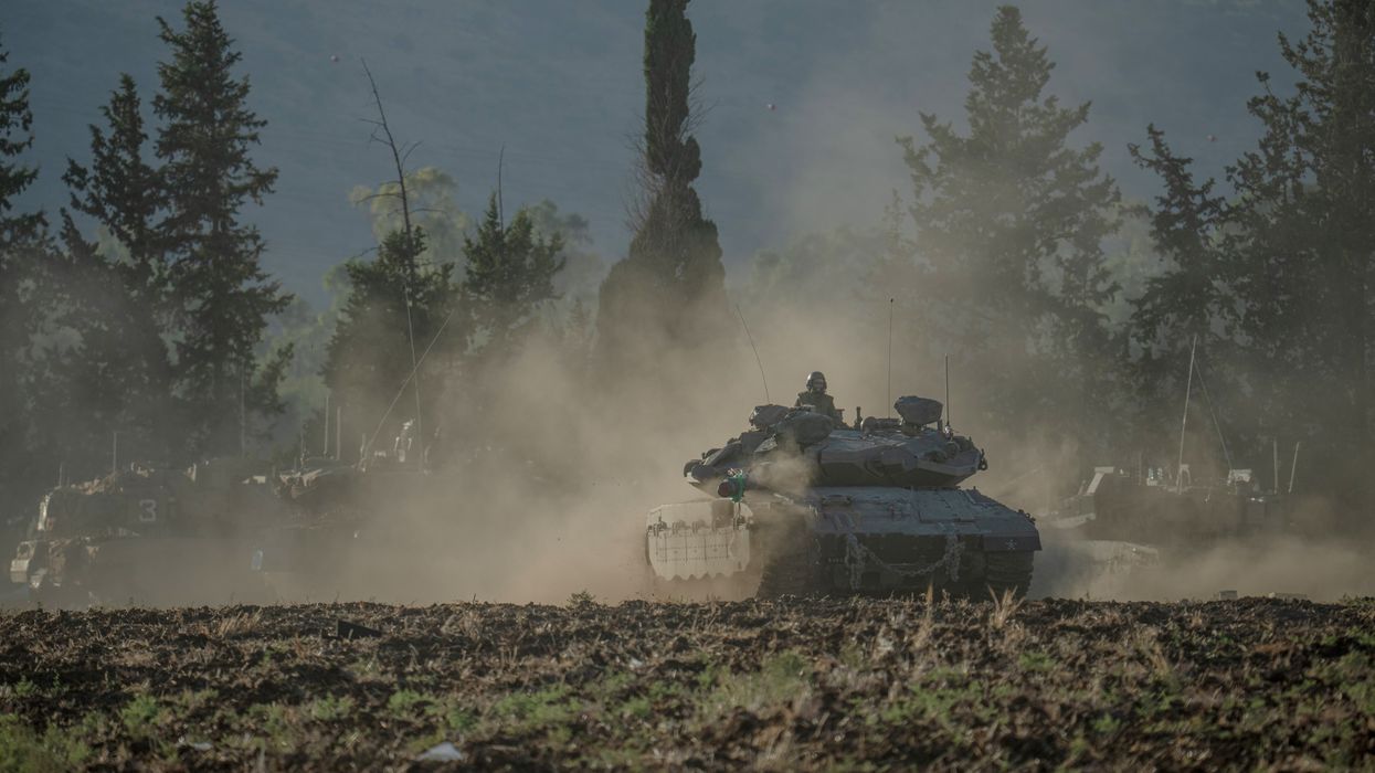 Israeli tanks near Lebanon border