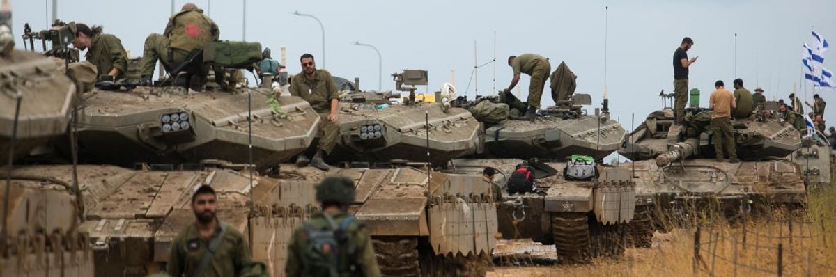 Israeli tanks on the move