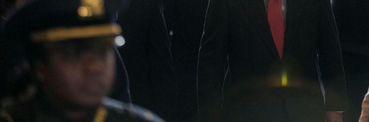 Ruth Bader Ginsburg and the Peril of America's Aging Elite