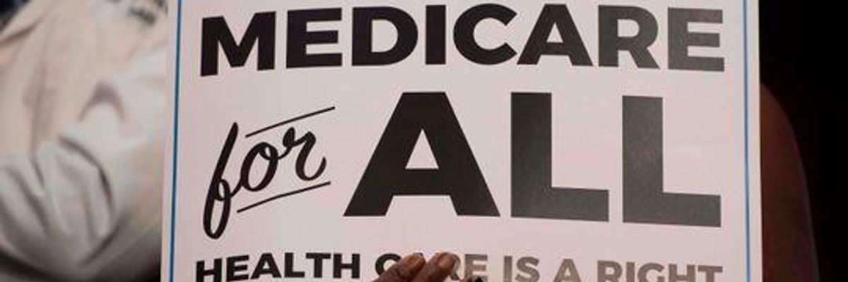 Take It From an Economist, Medicare for All Is the Most Sensible Way to Fix Health Care