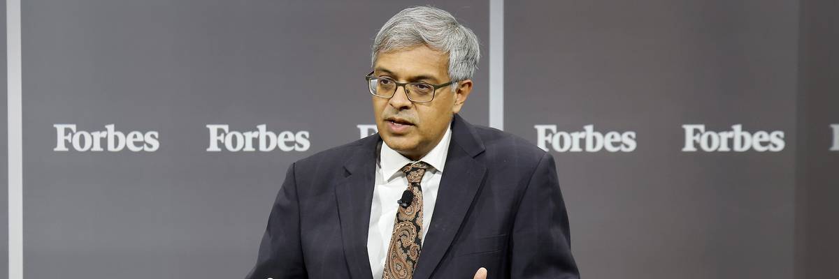 Jay Bhattacharya speaks at a Forbes summit.