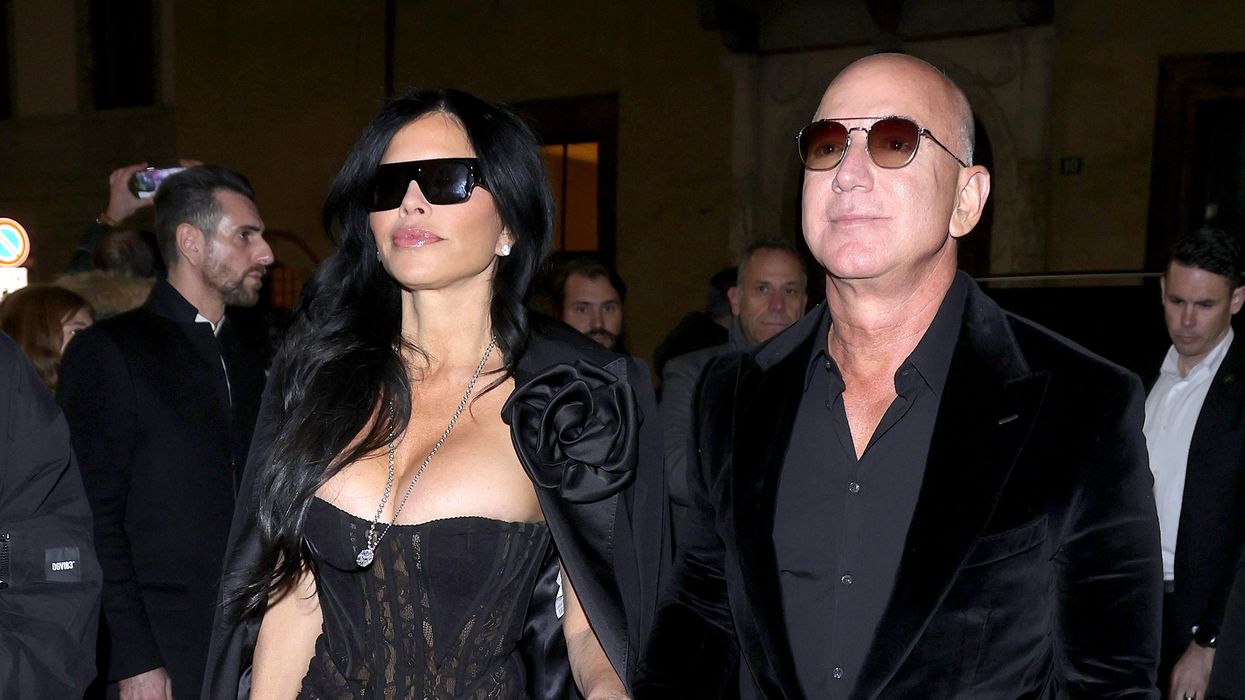 Jeff Bezos and his fiancée Lauren Sánchez