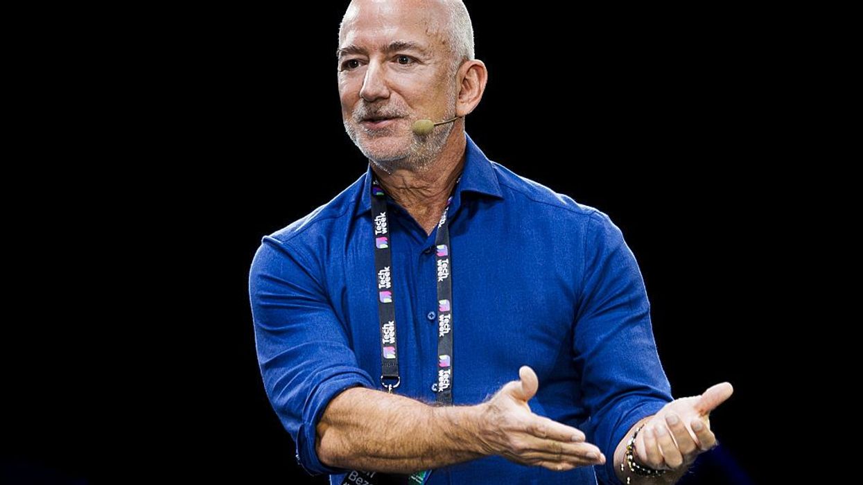 Bezos-Owned Washington Post Caught Omitting Amazon Conflicts of Interest in Editorials