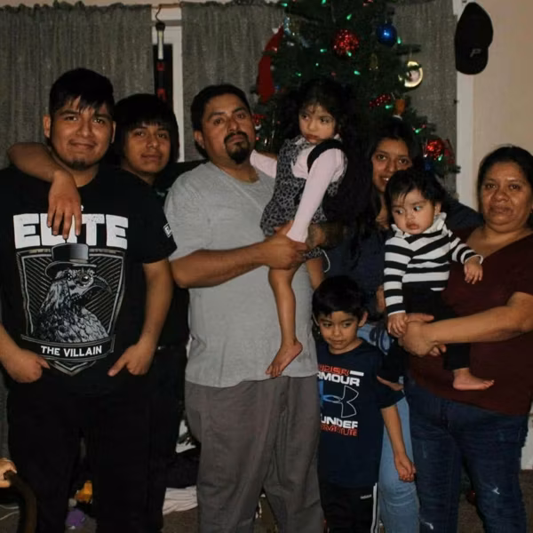 ICE Agents Pretended to Be Women Having Car Trouble to Lure Unsuspecting Father of Six Into Arrest