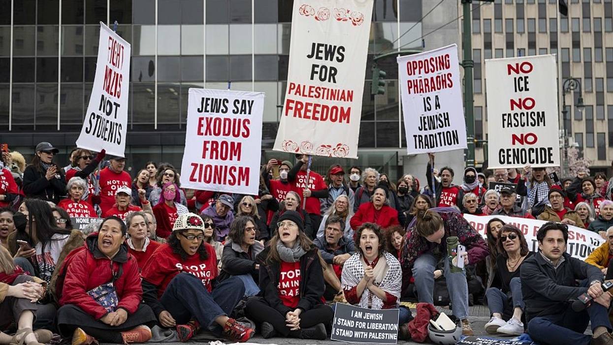 Jewish activists hold a Passover Seder outside ICE Headquarters In New York
