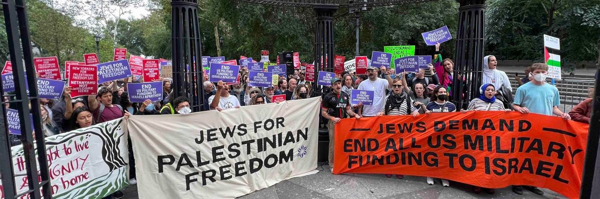Jews protest Israeli apartheid