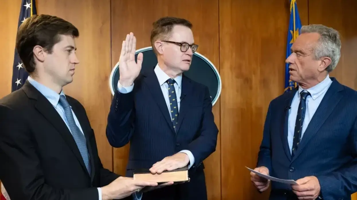 Trump Taps 'Manifestly Unqualified' Peter Thiel Protégé as Acting CDC Director After RFK's Purge