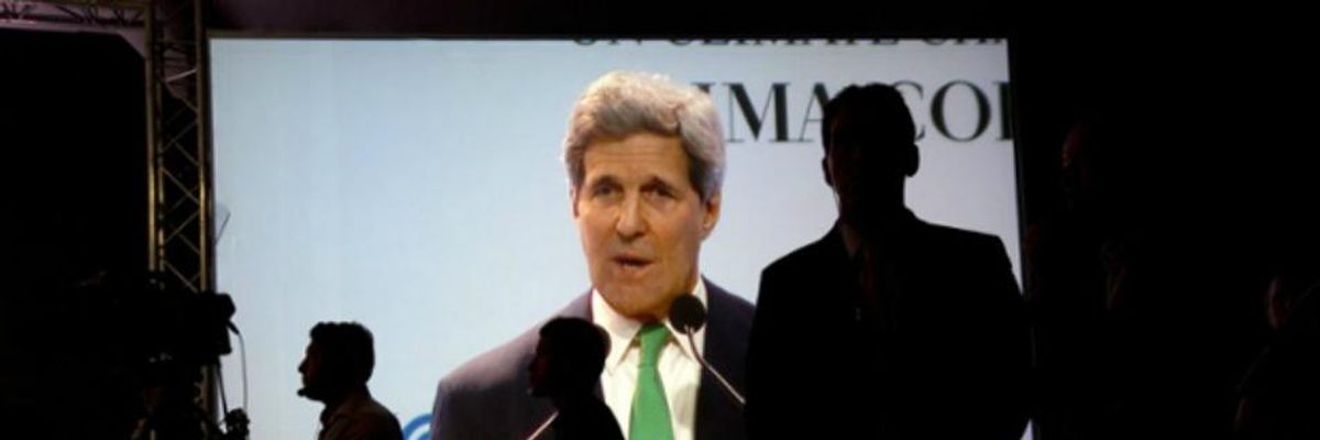 Kerry Offers 'Fancy Words,' But US Inaction Blasted as Lima Talks Limp To End