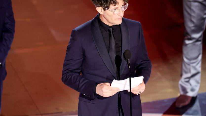 Jonathan Glazer accepts the Best International Feature Film award