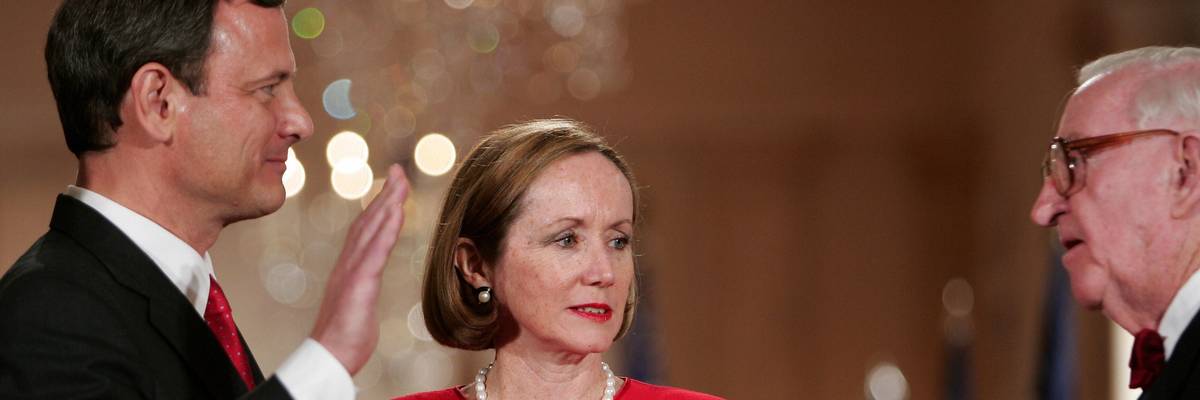 Judge John Roberts with his wife Jane Sullivan Roberts