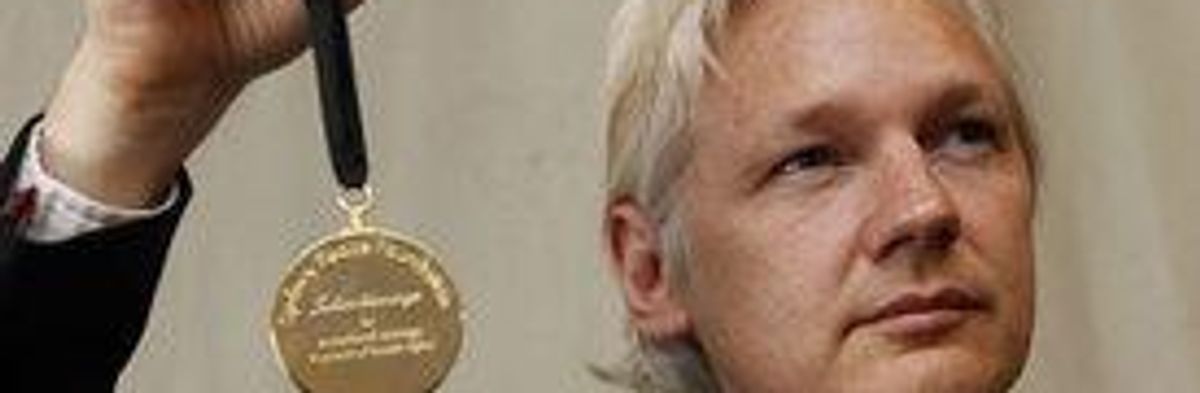 Julian Assange Awarded Australian Peace Prize