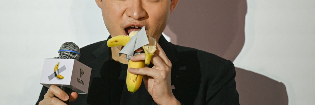 Justin Sun eats banana artwork.