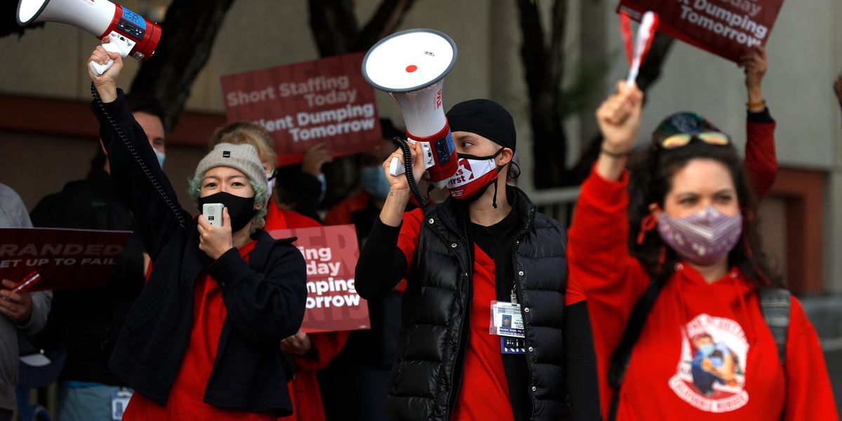 'Solidarity Forever' 40,000 Kaiser Workers Set to Strike to Defend 700