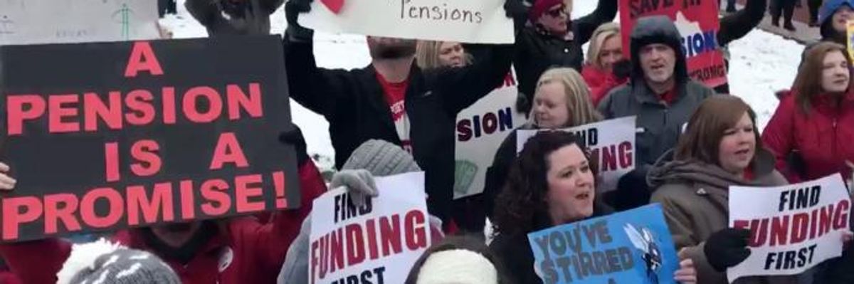 Called 'Selfish' by GOP Governor, Kentucky Teachers Protest Proposed Pension Cuts at State Capital