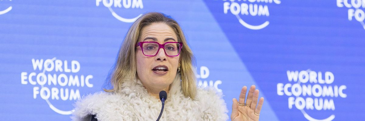 Sinema High-Fives Manchin Over Filibuster Support While 'Schmoozing