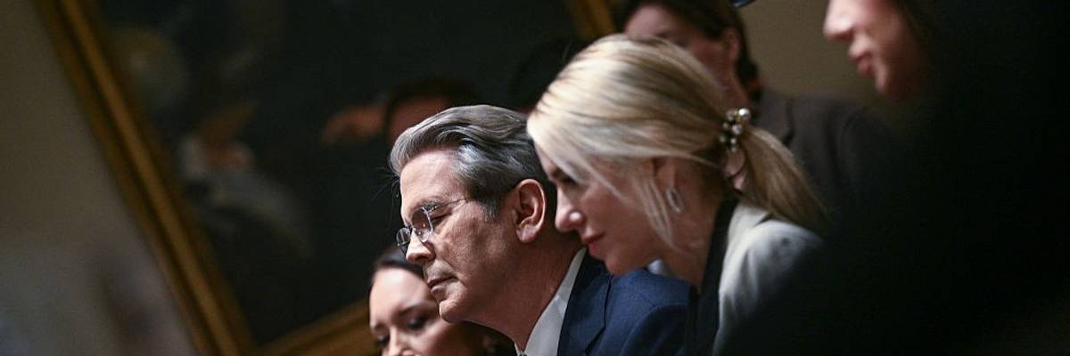 Jeffrey Epstein's Financial Secrets 'Are Sitting in a Treasury Department Filing Cabinet': Dem Senator