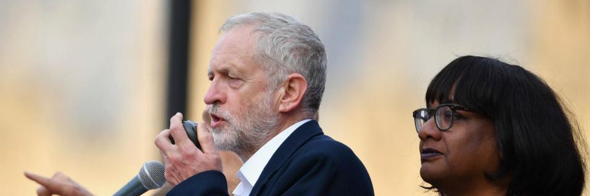 Citing Assange's Work Exposing US 'Atrocities,' UK Labour Leaders Speak Out Against Extradition Effort