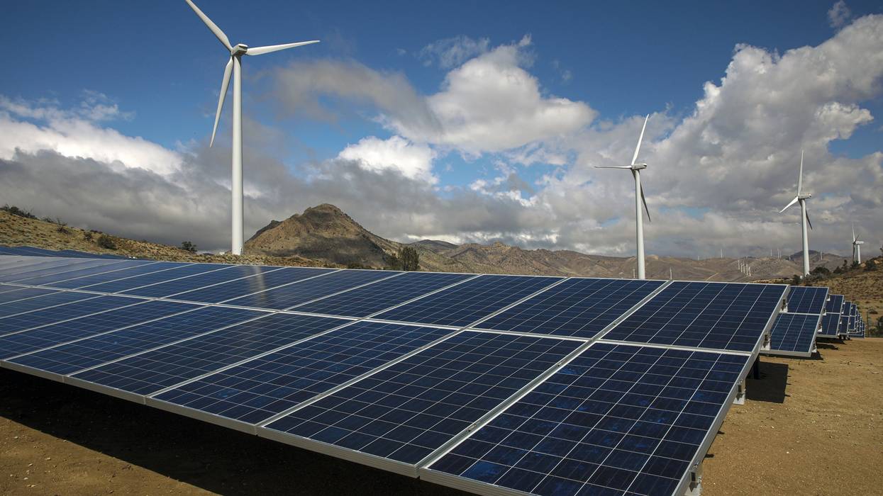 LADWPs Pine Tree Wind Farm and Solar Power Plant in the Tehachapi Mountains