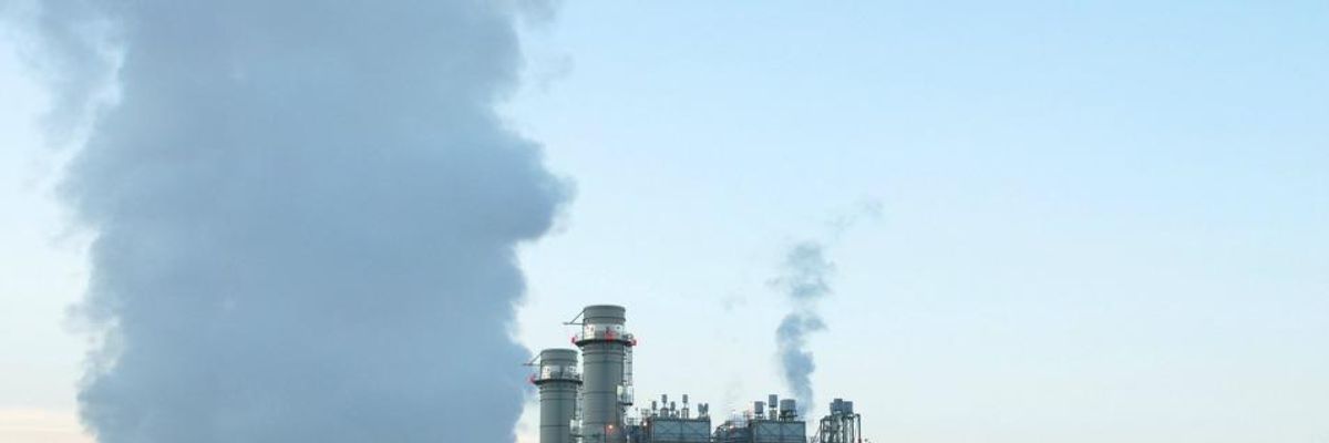 Obama's Methane Regulation Plan Too Weak to Fix Climate Crisis, Say Green Groups